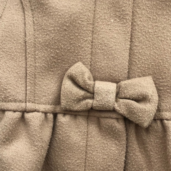 OLD NAVY Toddler girl camel hair bow ruffle pea coat - Picture 4 of 10